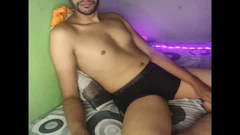 Snapshot of taylor_blaze94 chatting on 8, 1, 2026 Taylor online show from 8, 1, 2026