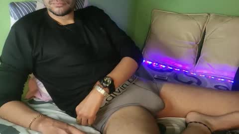 Snapshot of taylor_blaze94 chatting on 8, 3, 2026 Taylor online show from 8, 3, 2026