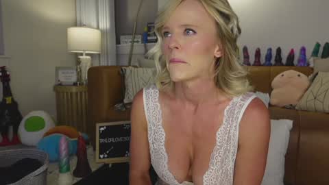 Taylor --  online show from 23, 9, 2025