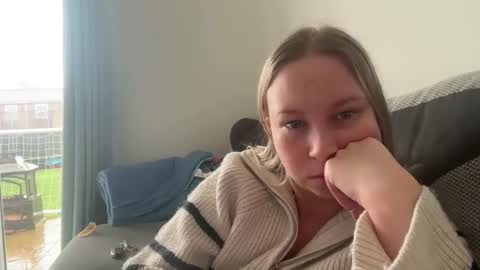 Snapshot of taylorlovett chatting on 24, 2, 2025 taylorlovett online show from 24, 2, 2025