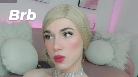 Snapshot of tayzon_foxxx chatting on 6, 12, 2024 Sofia online show from 6, 12, 2024