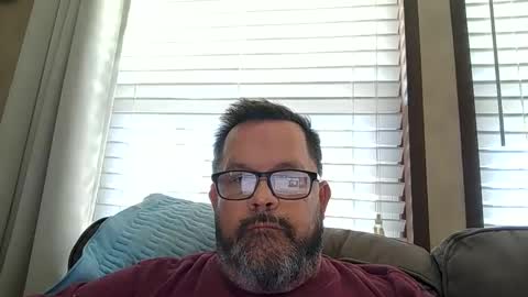 Snapshot of tdhawk87 chatting on 2, 2, 2026 tdhawk87 online show from 2, 2, 2026