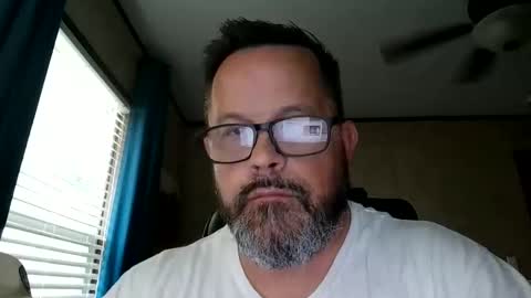 Snapshot of tdhawk87 chatting on 6, 3, 2026 tdhawk87 online show from 6, 3, 2026