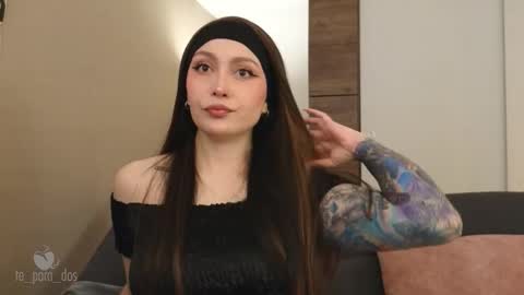 Snapshot of te_para_dos chatting on 11, 10, 2025 Leo and Luna online show from 11, 10, 2025