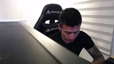 DYNAMITE DUO69 online show from 23, 4, 2026