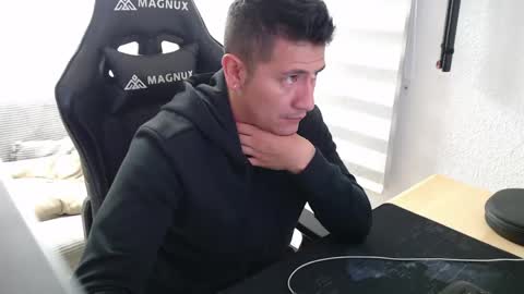 DYNAMITE DUO69 online show from 24, 4, 2026