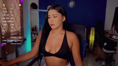 Loren Soler    Sophie Soler 19 years online show from 28, 1, 2025