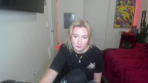 Snapshot of teamtragic chatting on 7, 1, 2025 Katy online show from 7, 1, 2025