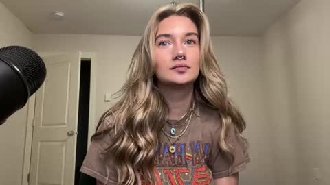 Snapshot of teamtragic chatting on 4, 10, 2025 Katy online show from 4, 10, 2025