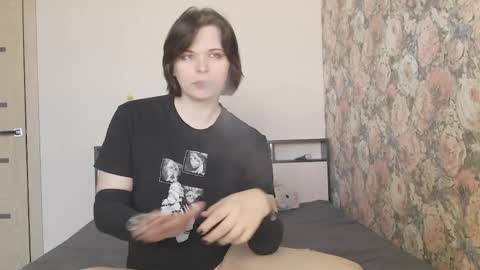 Snapshot of tearjuly chatting on 17, 5, 2026 July online show from 17, 5, 2026