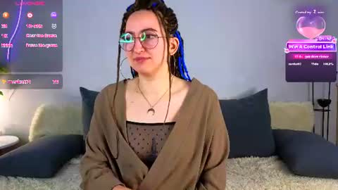 Lady Oudrey online show from 28, 7, 2026