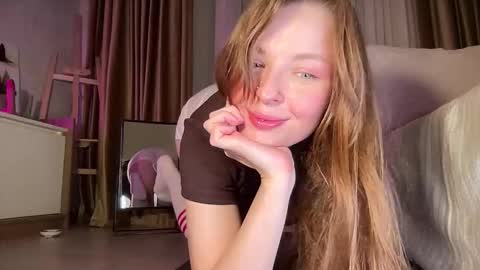 Mary     X TechnoElfff  INST    fansly kissmary online show from 8, 3, 2026