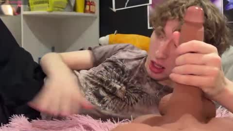 Alice     online show from 4, 3, 2026