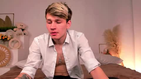 Snapshot of ted_lunn chatting on 6, 3, 2026 Ted online show from 6, 3, 2026