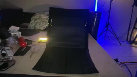 teddy_bananaaa online show from 12, 3, 2026