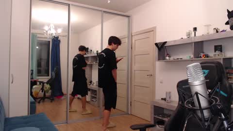 Teddy online show from 13, 12, 2024