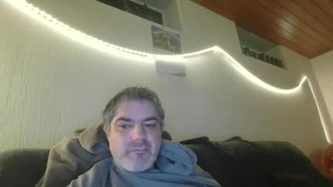 Peter online show from 25, 10, 2025