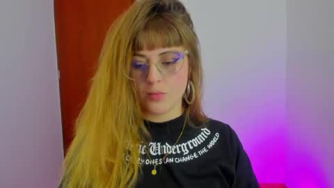 Snapshot of tekila__ chatting on 7, 1, 2026 tekila__ online show from 7, 1, 2026