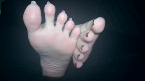 Viv West online show from 5, 12, 2025