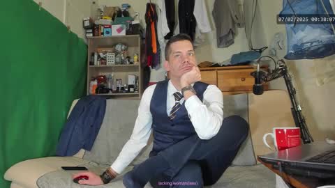 Virg Lszl online show from 6, 2, 2025