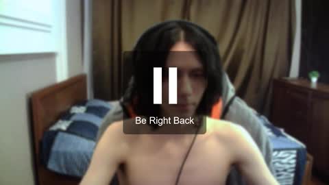 Snapshot of temptvelvet chatting on 8, 11, 2025 temptvelvet online show from 8, 11, 2025