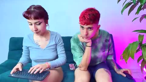 tender_dust online show from 5, 3, 2025