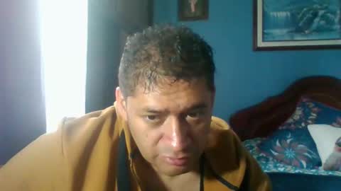 Snapshot of tender_eldelatienda chatting on 28, 11, 2025 Fabio Canavaro online show from 28, 11, 2025
