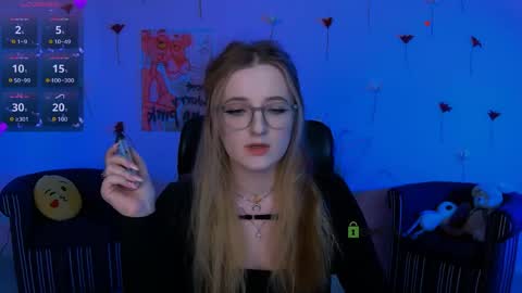 ur Louise online show from 22, 4, 2026