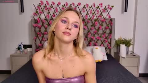 Snapshot of tendercrush chatting on 19, 1, 2026 Ellis online show from 19, 1, 2026