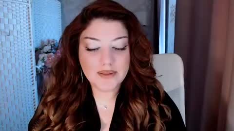 Tenderlybae online show from 12, 6, 2026