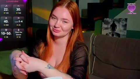 Snapshot of tendersea chatting on 15, 4, 2026 inst r0seamber0 online show from 15, 4, 2026