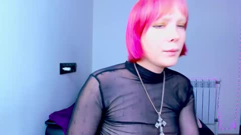 Kira online show from 9, 10, 2025