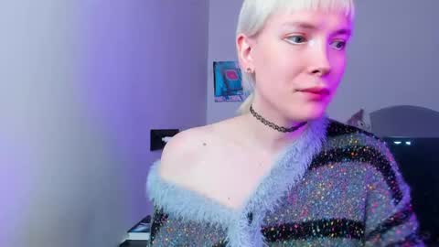 Snapshot of tenebrise chatting on 20, 5, 2026 Kira online show from 20, 5, 2026