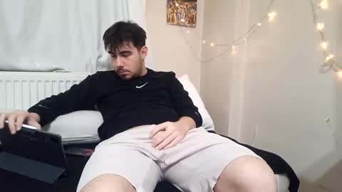 Teo online show from 25, 2, 2026