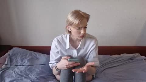 Anna online show from 15, 2, 2026