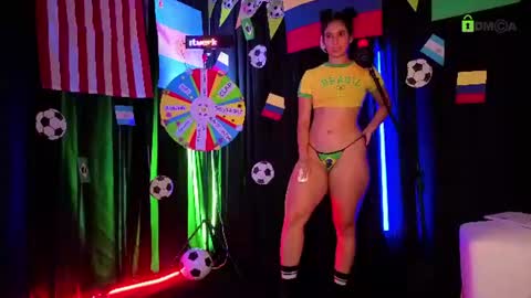 Snapshot of teretwerk_23 chatting on 22, 6, 2026 teresa help me reach 100 like online show from 22, 6, 2026