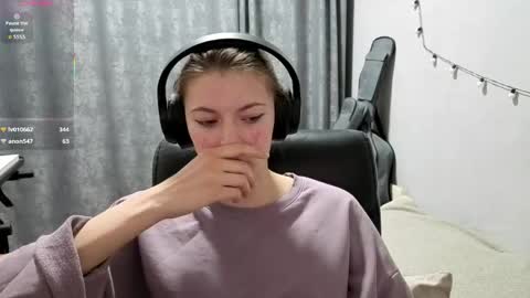 Anny Simpson online show from 27, 4, 2026