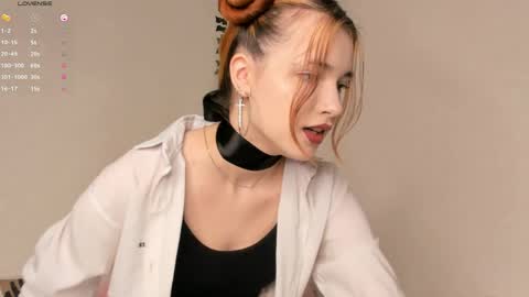 Caroline online show from 15, 5, 2026