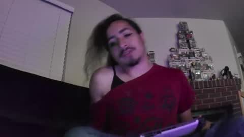 tess_oro online show from 4, 8, 2026