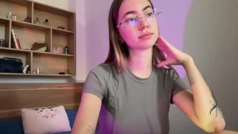 tessa_calmness online show from 23, 4, 2026