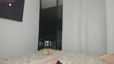 Snapshot of tessa_evanss chatting on 3, 6, 2026 Tessa online show from 3, 6, 2026