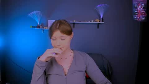 Snapshot of tessa_tea chatting on 20, 12, 2025 tessa_tea online show from 20, 12, 2025