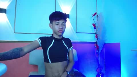 Snapshot of tessachains chatting on 11, 11, 2025 tessachains online show from 11, 11, 2025