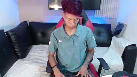 Snapshot of tessachains chatting on 12, 11, 2025 tessachains online show from 12, 11, 2025