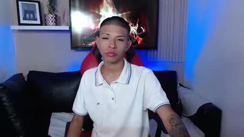 Snapshot of tessachains chatting on 1, 12, 2025 tessachains online show from 1, 12, 2025