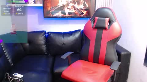 Snapshot of tessachains chatting on 15, 12, 2025 tessachains online show from 15, 12, 2025