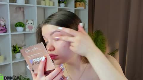 Tessa online show from 4, 2, 2026