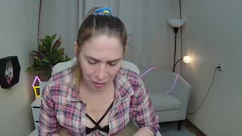 tessadaybreak online show from 24, 4, 2026