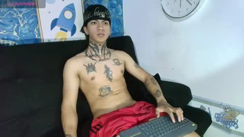 Snapshot of tessarion_black chatting on 23, 6, 2026 Tessarion online show from 23, 6, 2026