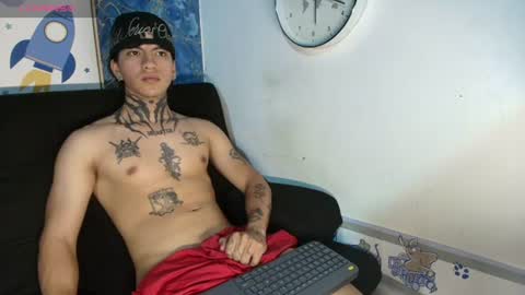 Snapshot of tessarion_black chatting on 25, 6, 2026 Tessarion online show from 25, 6, 2026